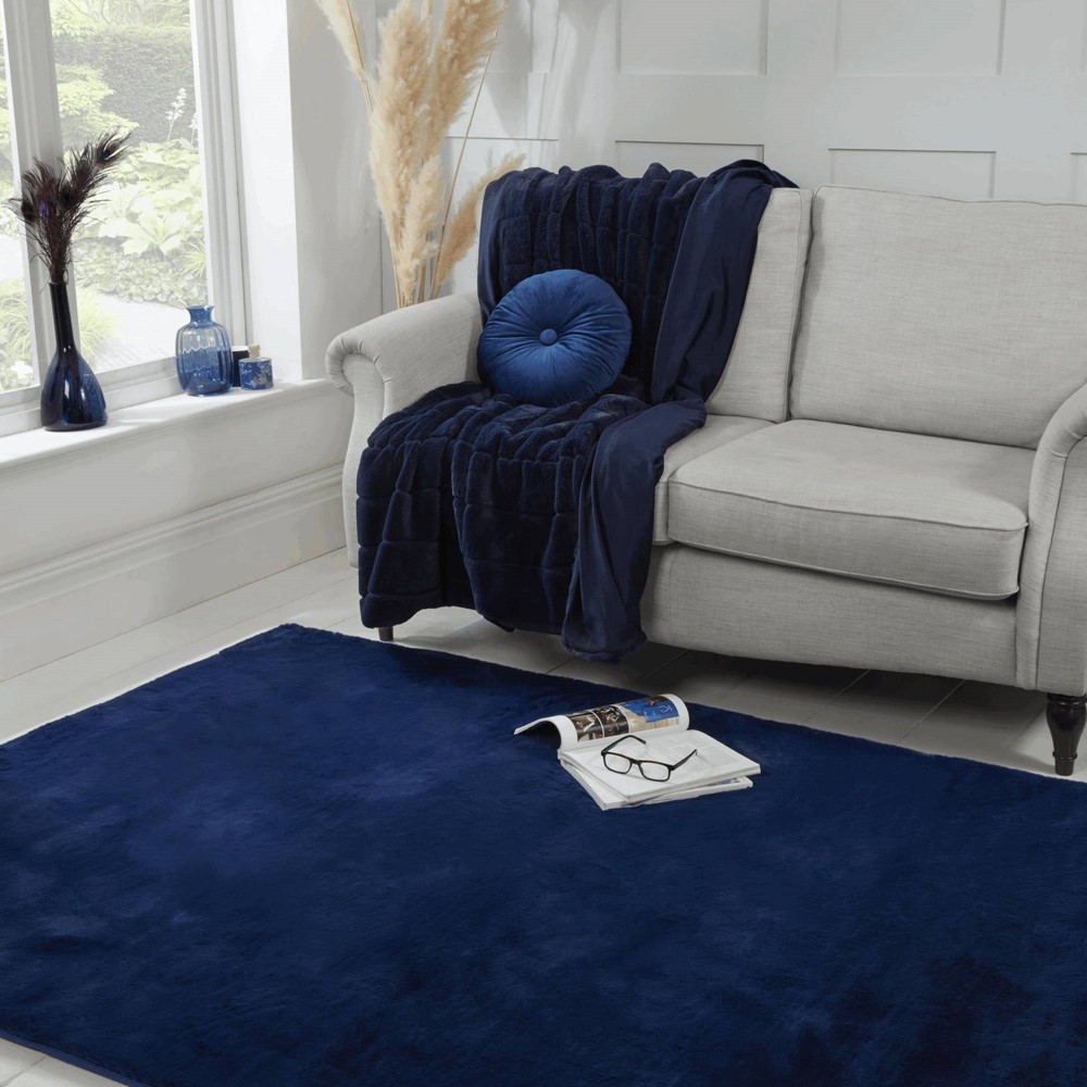 Luxe Faux Fur Rug in Navy Blue